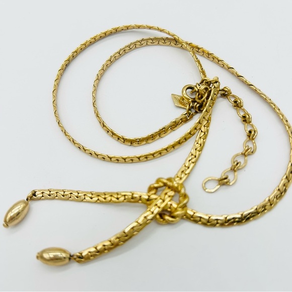 Sarah Coventry Vintage Gold Y Necklace - Picture 2 of 3